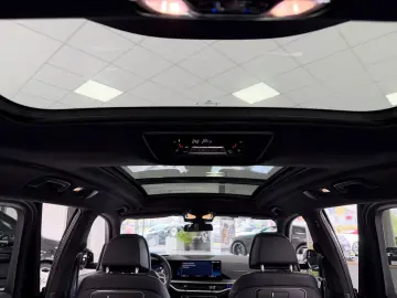 BMW X7 xD40d M Sport Pro PANO-SKY HUD STHZG H-K SOFT