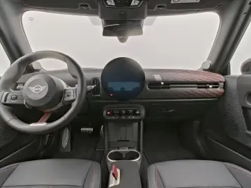 MINI COOPER JCW Cabrio JCW Trim Steptronic Navi DSG B