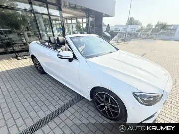 MERCEDES-BENZ E 220 d Cabriolet AMG Line LED Distron…