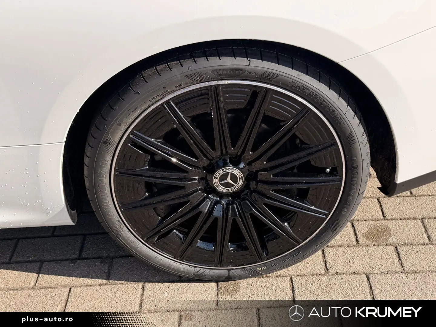 MERCEDES-BENZ CLE 200 Cabriolet AMG Night 360  20 AMG Sport