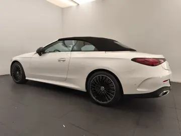 MERCEDES-BENZ CLE 220 d Cabrio AMG Advanced  Night K…