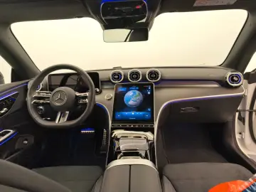 MERCEDES-BENZ CLE 220 d Cabrio AMG Advanced  Night K…