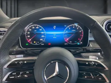 MERCEDES-BENZ CLE 200 Cab. AMG NIGHT Prv.Leasing ab 550 -