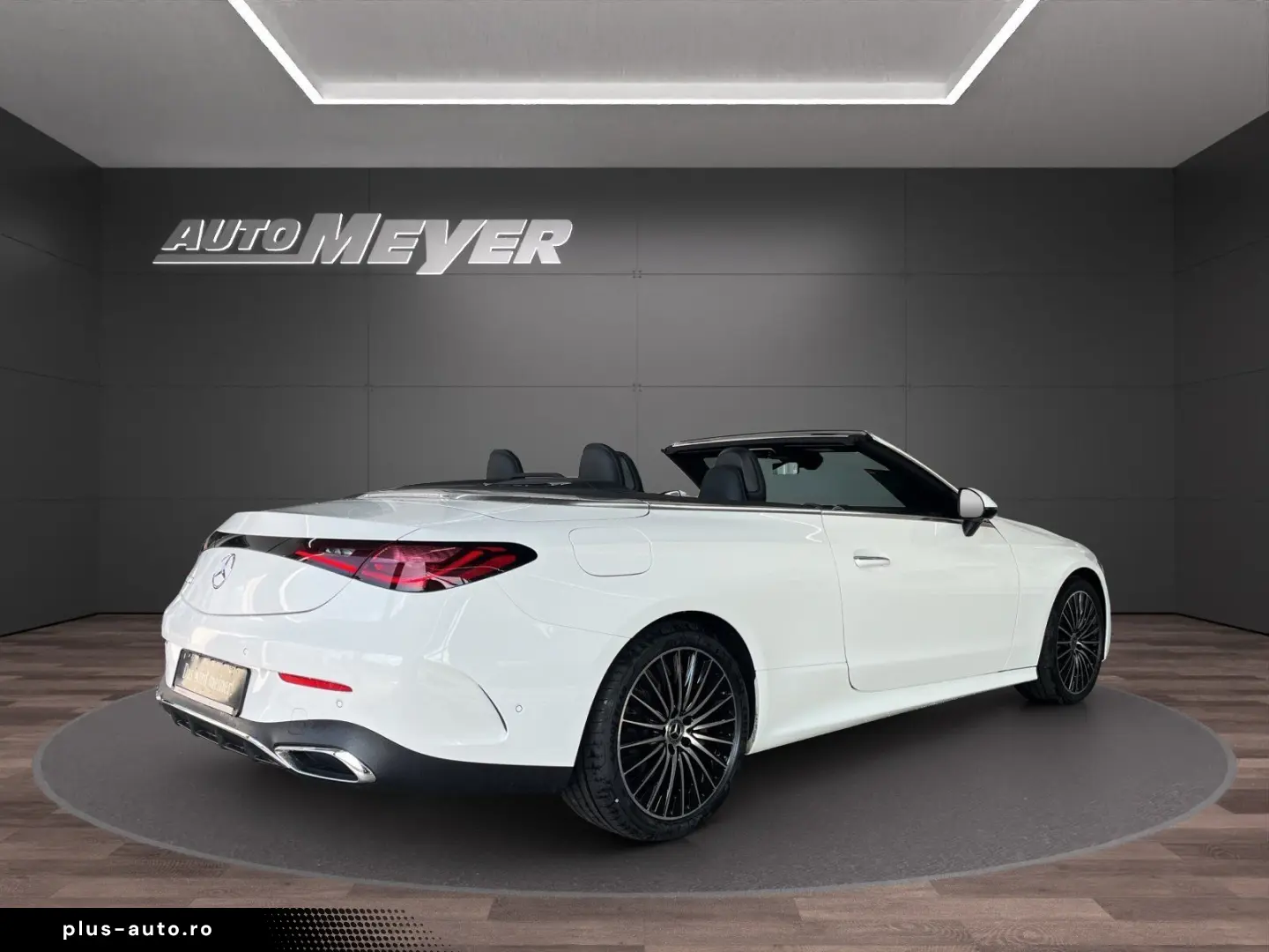 MERCEDES-BENZ CLE 200 Cabrio AMG MEMORY TOTW AIRSCARF KAM 19
