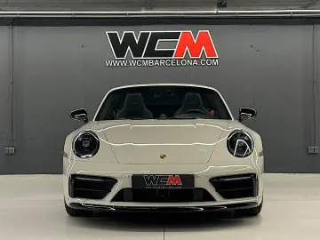 PORSCHE 992 Targa 4 GTS  Full options