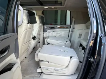 CADILLAC Escalade 6.2 V8 ESV Sport Platinum EU-Navi AHK