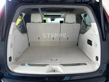 CADILLAC Escalade 6.2 V8 ESV Sport Platinum EU-Navi AHK
