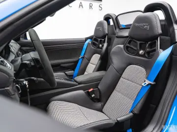 PORSCHE 718 Spyder BOXSTER SPYDER RS PDK WEISSACHPAKET P