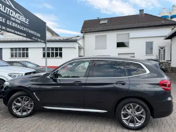 BMW X3 xDr30e xLine PANO ACC Leder AdapLED HUD Kam