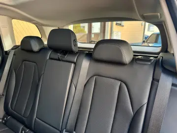 BMW X3 xDr30e PANO AHK Laser HiFi HeadUp Leder 360