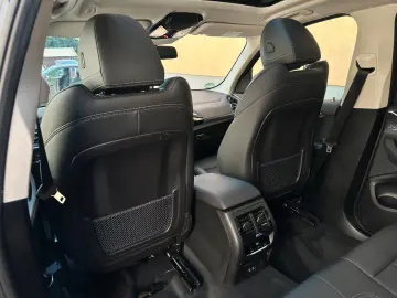 BMW X3 xDr30e PANO AHK Laser HiFi HeadUp Leder 360