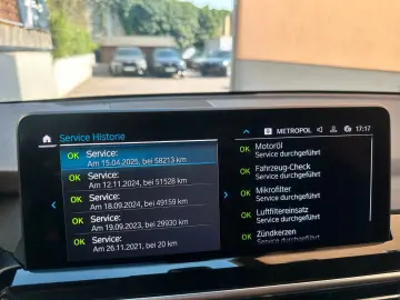 BMW X3 xDr30e PANO AHK Laser HiFi HeadUp Leder 360