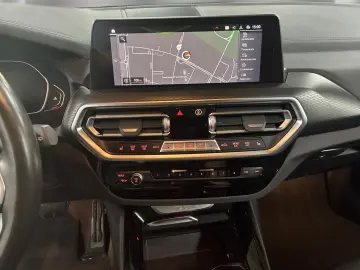 BMW X3 xDrive20d M Sport Standheizung Navi AHK HiFi
