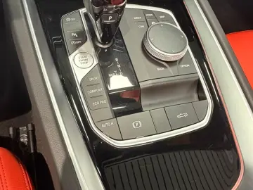 BMW Z4 M40i Cabrio H&K FROZEN DEEP GREEN LNP  78509€