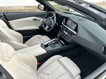 BMW Z4 M40i Head-Up HK HiFi DAB LED WLAN RFK Shz
