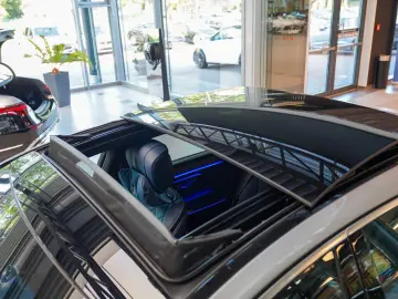 MERCEDES-BENZ S 580 4M Lang MANUFAKTUR yachtblau Exk…