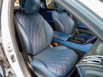 MERCEDES-BENZ S 580 4M Lang MANUFAKTUR yachtblau Exk…