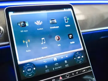 MERCEDES-BENZ S 580 4M Lang MANUFAKTUR yachtblau Exk…