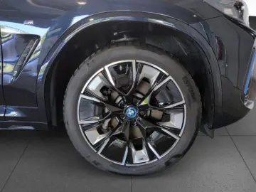 BMW iX3 M SPORT AdLED DAPr 360  HUD Pano Ad. M Fwk