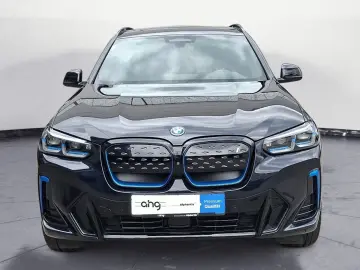 BMW iX3 IMPRESSIVE  Shadow Sportsitze Navi Kam. Lase