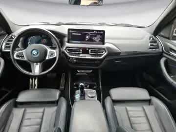 BMW iX3 IMPRESSIVE  Shadow Sportsitze Navi Kam. Lase