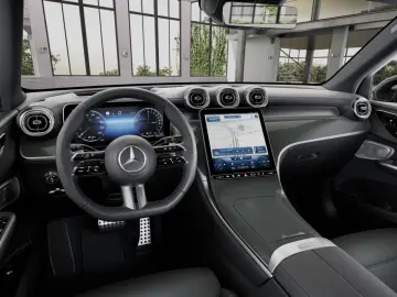 MERCEDES-BENZ GLC 400 e 4M AMG PANO AHK DISTRON BURM…