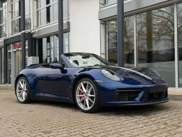 PORSCHE 992 Carrera GTS Cabriolet   INNODRIVE   360