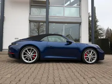 PORSCHE 992 Carrera GTS Cabriolet   INNODRIVE   360