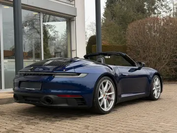 PORSCHE 992 Carrera GTS Cabriolet   INNODRIVE   360