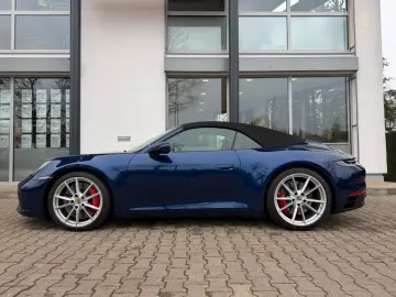 PORSCHE 992 Carrera GTS Cabriolet   INNODRIVE   360