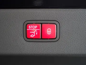 MERCEDES-BENZ EQS 450 4M AMG Line HYPERSCREEN Massag…
