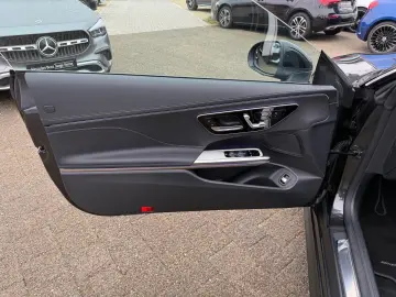 MERCEDES-BENZ CLE 200 Cabriolet AMG Kamera Tot-W Car…