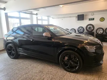 AUDI RSQ8 performance 4.0 TFSI  Sthzg HUD Panoram 23