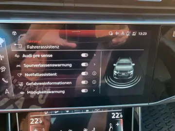 AUDI RSQ8 performance 4.0 TFSI  Sthzg HUD Panoram 23