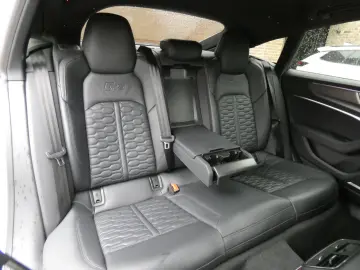 AUDI RS7 Sportback 4.0 TFSI quattro Garantie