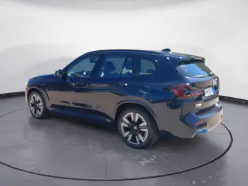 BMW iX3 INSPIRING EDC Klimaaut. AHK Sportsitze