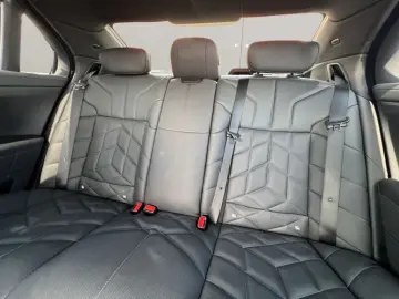 BMW M760e xDrive  SkyLounge Bowers&Wilkins-Dimond HU