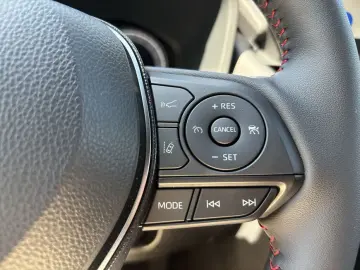 TOYOTA RAV 4 Plug-in-Hybrid Style   AHK JBL Leder LED