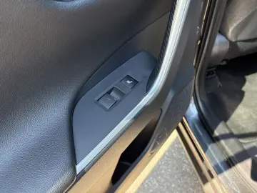 TOYOTA RAV 4 Plug-in-Hybrid Style   AHK JBL Leder LED