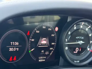 PORSCHE 992 CABRIO CARRERA GTS ADAPTIVE SPORTSITZE 360