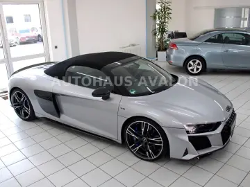 AUDI R8 Spyder V10 performance quattro CARBON~RAUTE