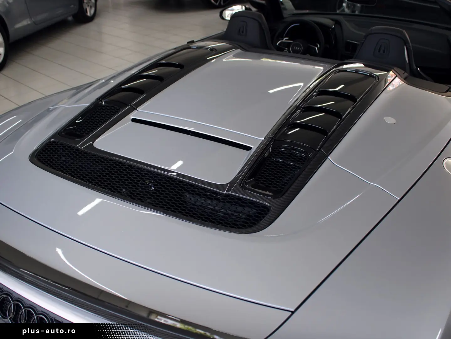 AUDI R8 Spyder V10 performance quattro CARBON~RAUTE