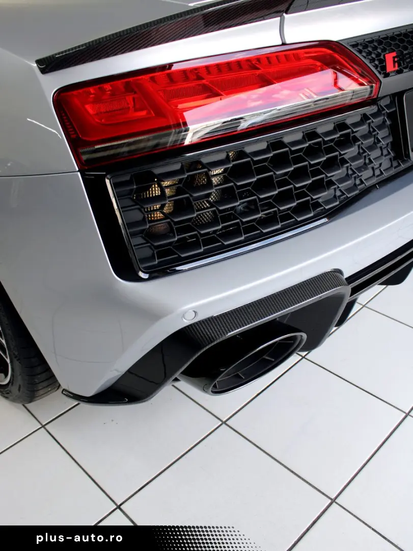 AUDI R8 Spyder V10 performance quattro CARBON~RAUTE