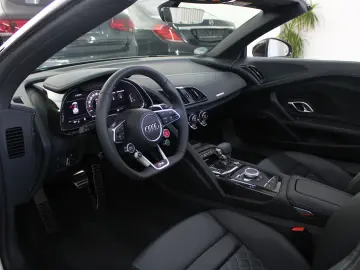 AUDI R8 Spyder V10 performance quattro CARBON~RAUTE