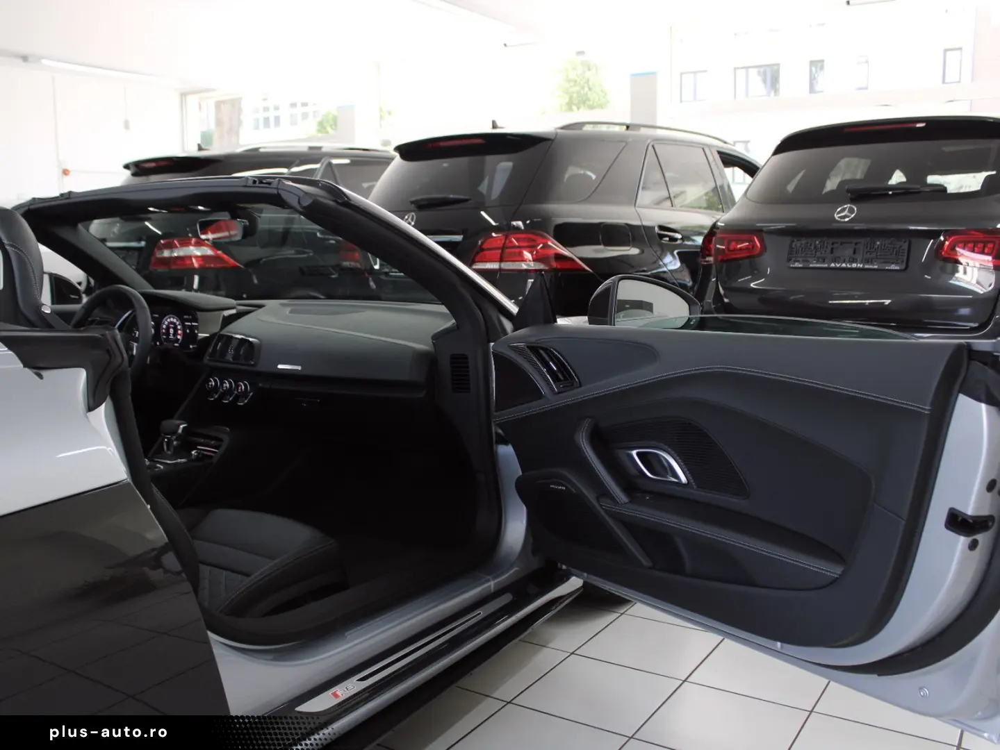 AUDI R8 Spyder V10 performance quattro CARBON~RAUTE