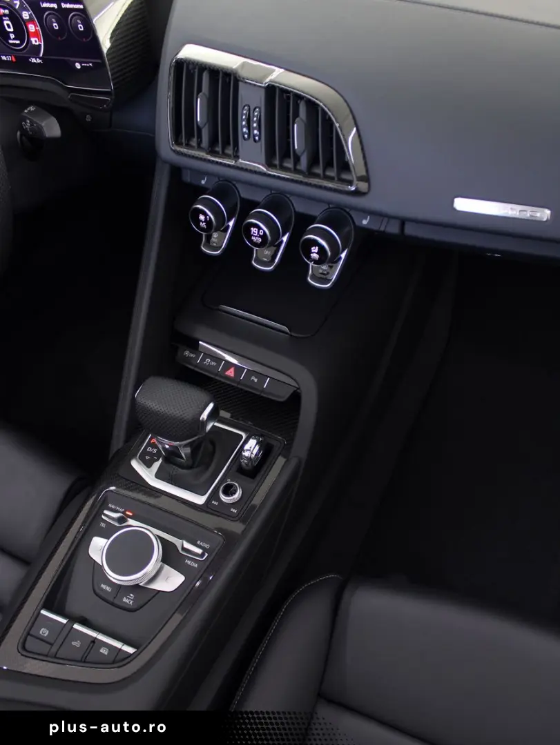 AUDI R8 Spyder V10 performance quattro CARBON~RAUTE