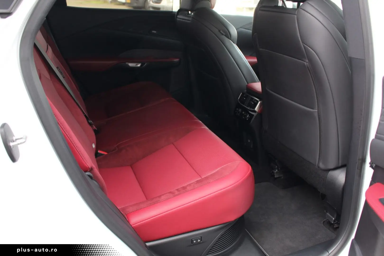 LEXUS RX 2023 — imagine 32