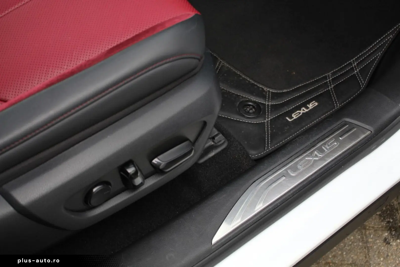 LEXUS RX 2023 — imagine 35