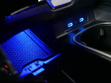 MERCEDES-BENZ S 63 AMG L e 4Matic  Performance Exklusiv HUD