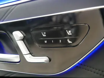 MERCEDES-BENZ S 63 AMG L e 4Matic  Performance Exklusiv HUD